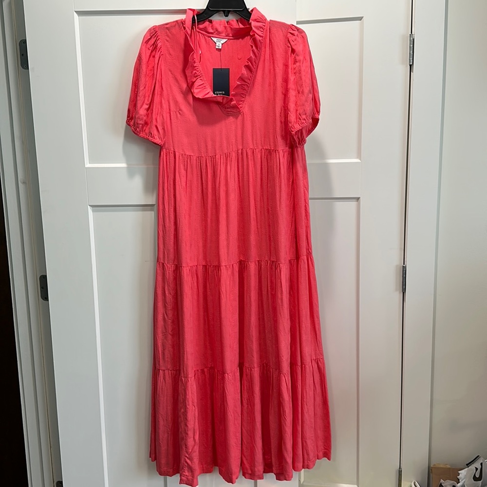 NWT Crown & Ivy maxi dress. Pink with palm tree print. Size 1X. Very soft.